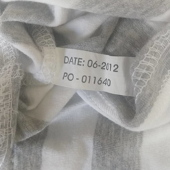 Rare* Disney Parks Aerosmith Rock n' Roller Top M - Picture 10 of 10